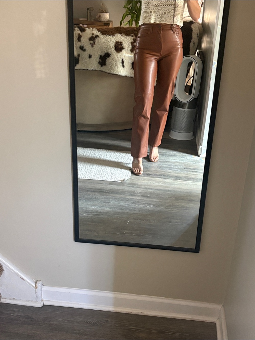 Vegan Leather 90s Straight Pants by abercrombie